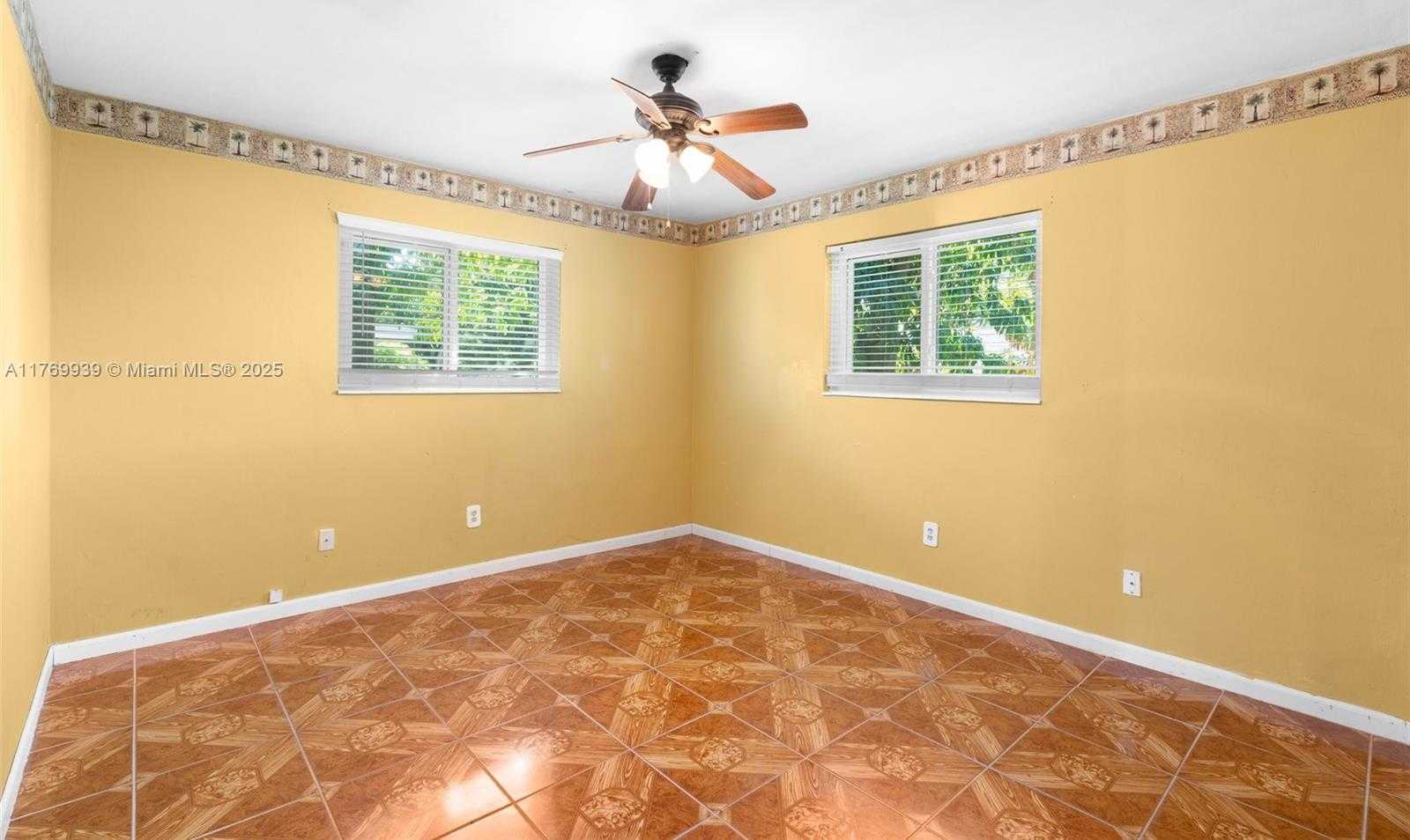 Small Image of 4340 NORTH WEST 6TH ST, Plantation Number 17