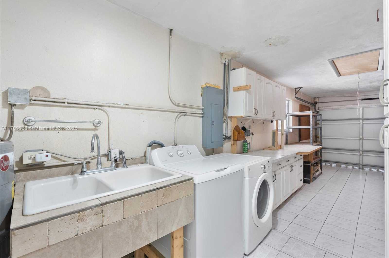 Small Image of 4340 NORTH WEST 6TH ST, Plantation Number 28