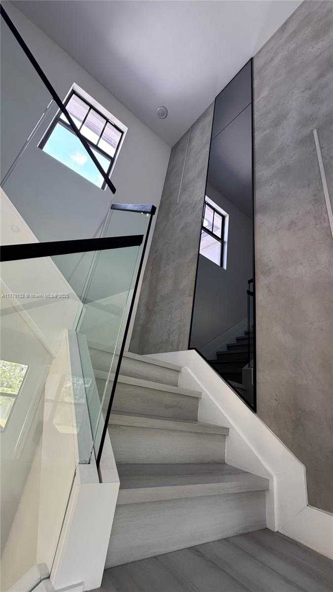 Small Image of 4426 SOUTH WEST 173RD AVE, Miramar Number 10