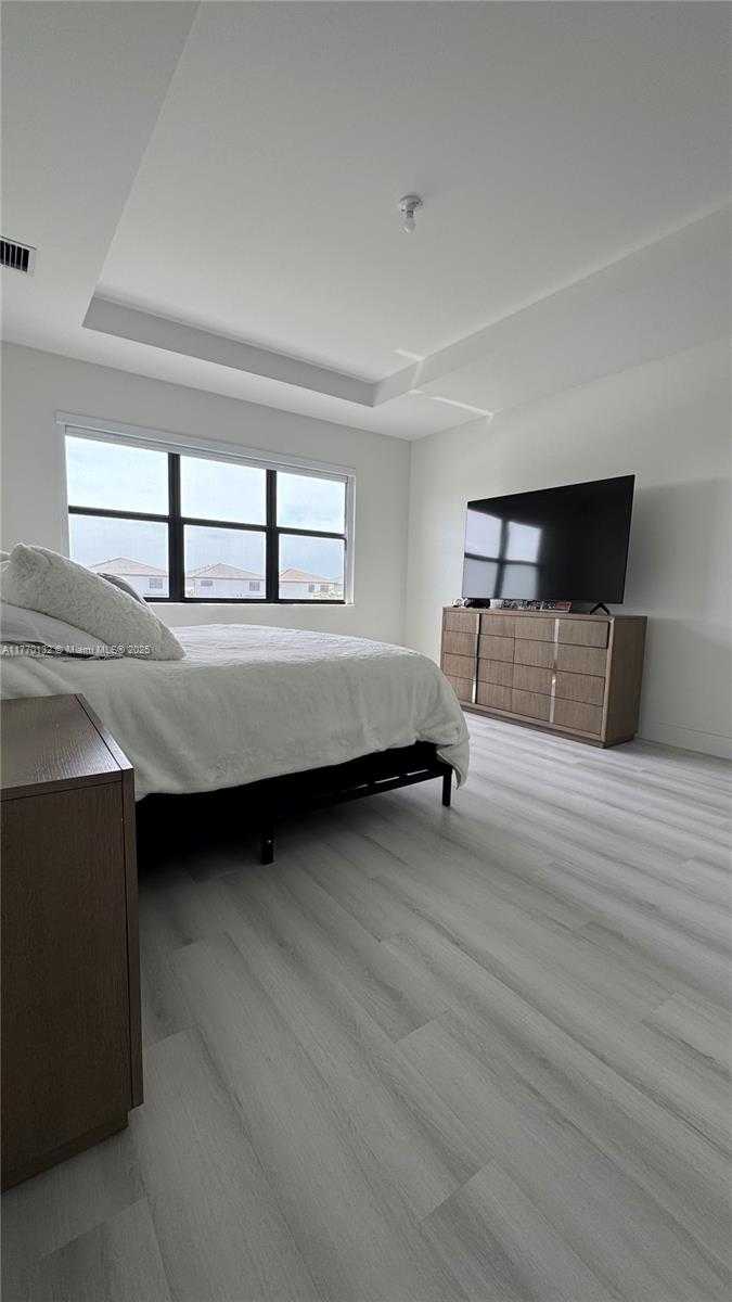 Small Image of 4426 SOUTH WEST 173RD AVE, Miramar Number 30
