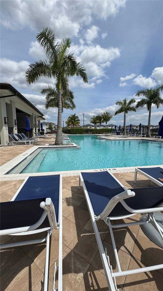 Small Image of 4426 SOUTH WEST 173RD AVE, Miramar Number 41
