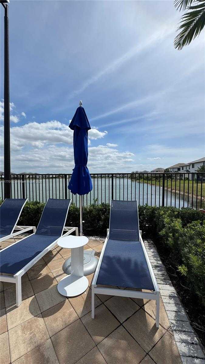 Small Image of 4426 SOUTH WEST 173RD AVE, Miramar Number 45