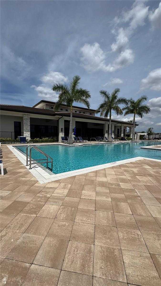 Small Image of 4426 SOUTH WEST 173RD AVE, Miramar Number 46