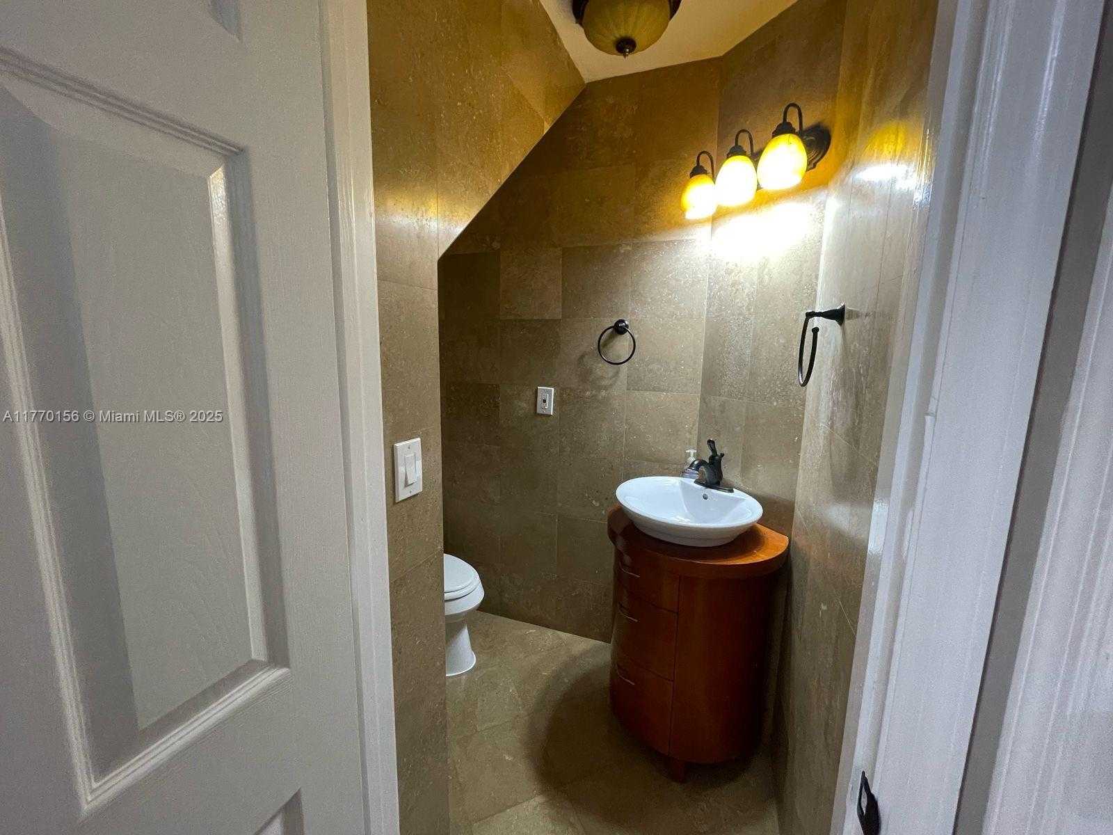 Small Image of 24911 SOUTH WEST 120TH PL, Homestead Number 13