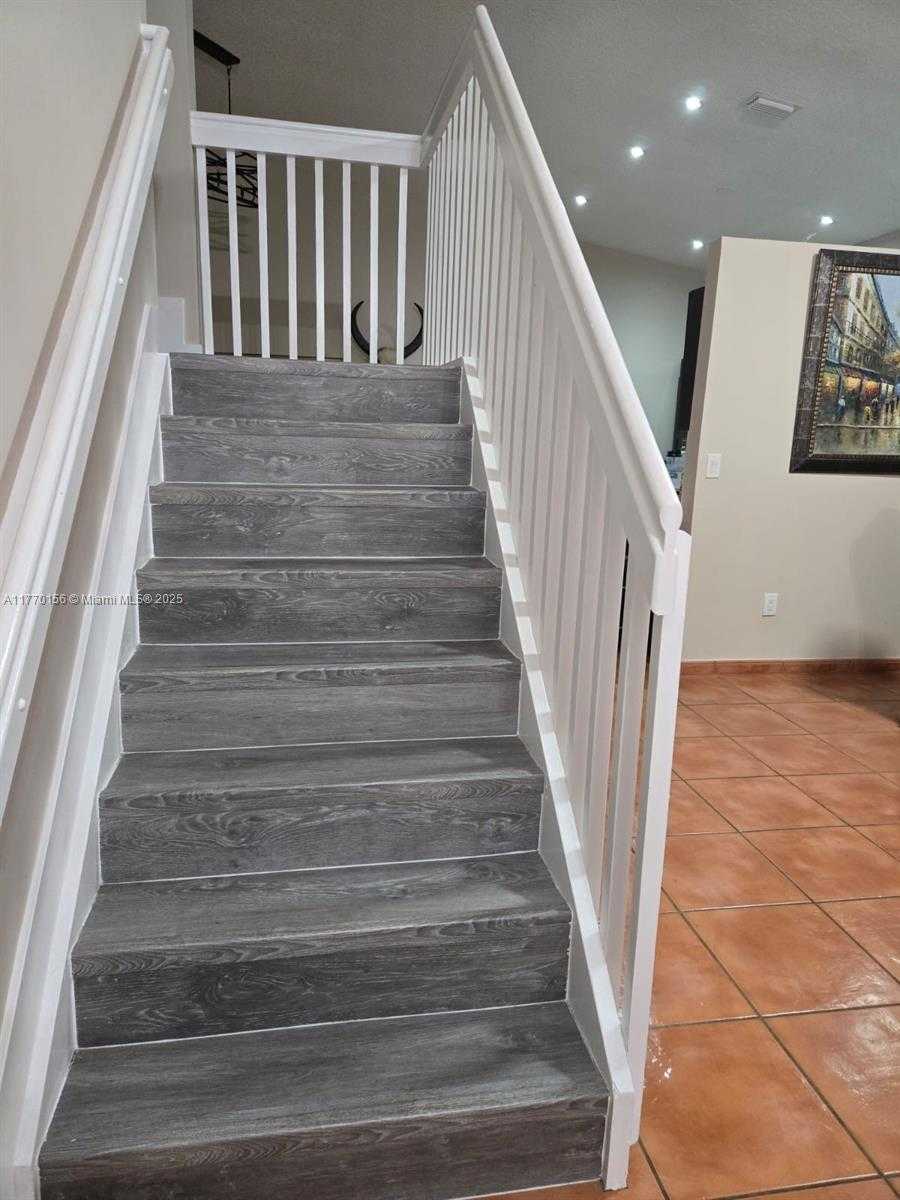 Small Image of 24911 SOUTH WEST 120TH PL, Homestead Number 5
