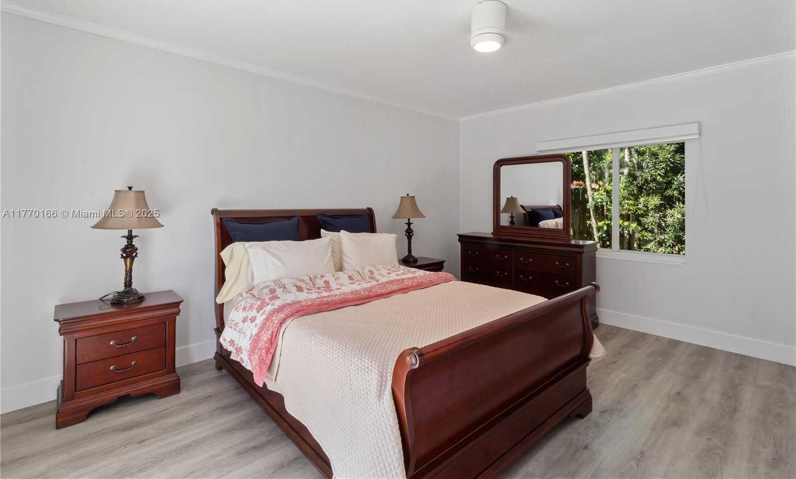 Small Image of 1240 NORTH EAST 100TH ST, Miami Shores Number 17