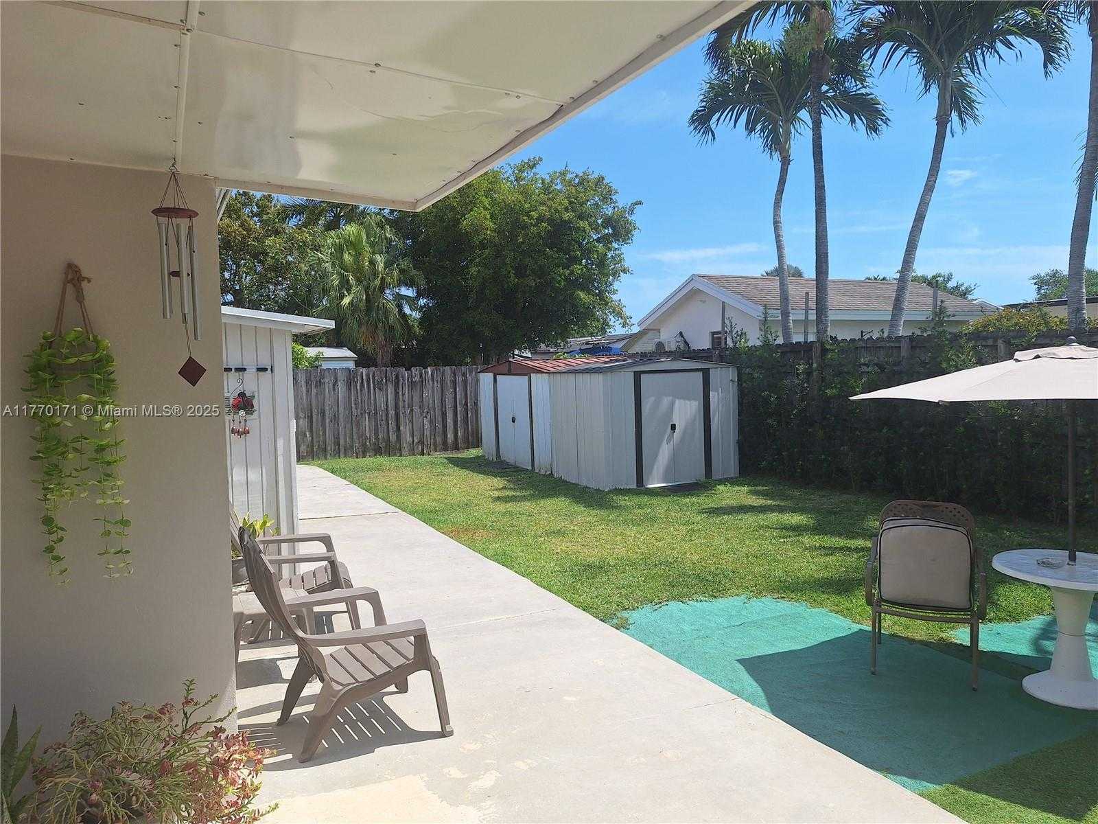 Small Image of 9384 SOUTH WEST 184TH TER, Cutler Bay Number 16