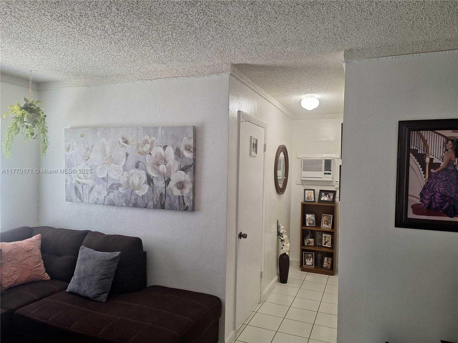 Small Image of 9384 SOUTH WEST 184TH TER, Cutler Bay Number 7