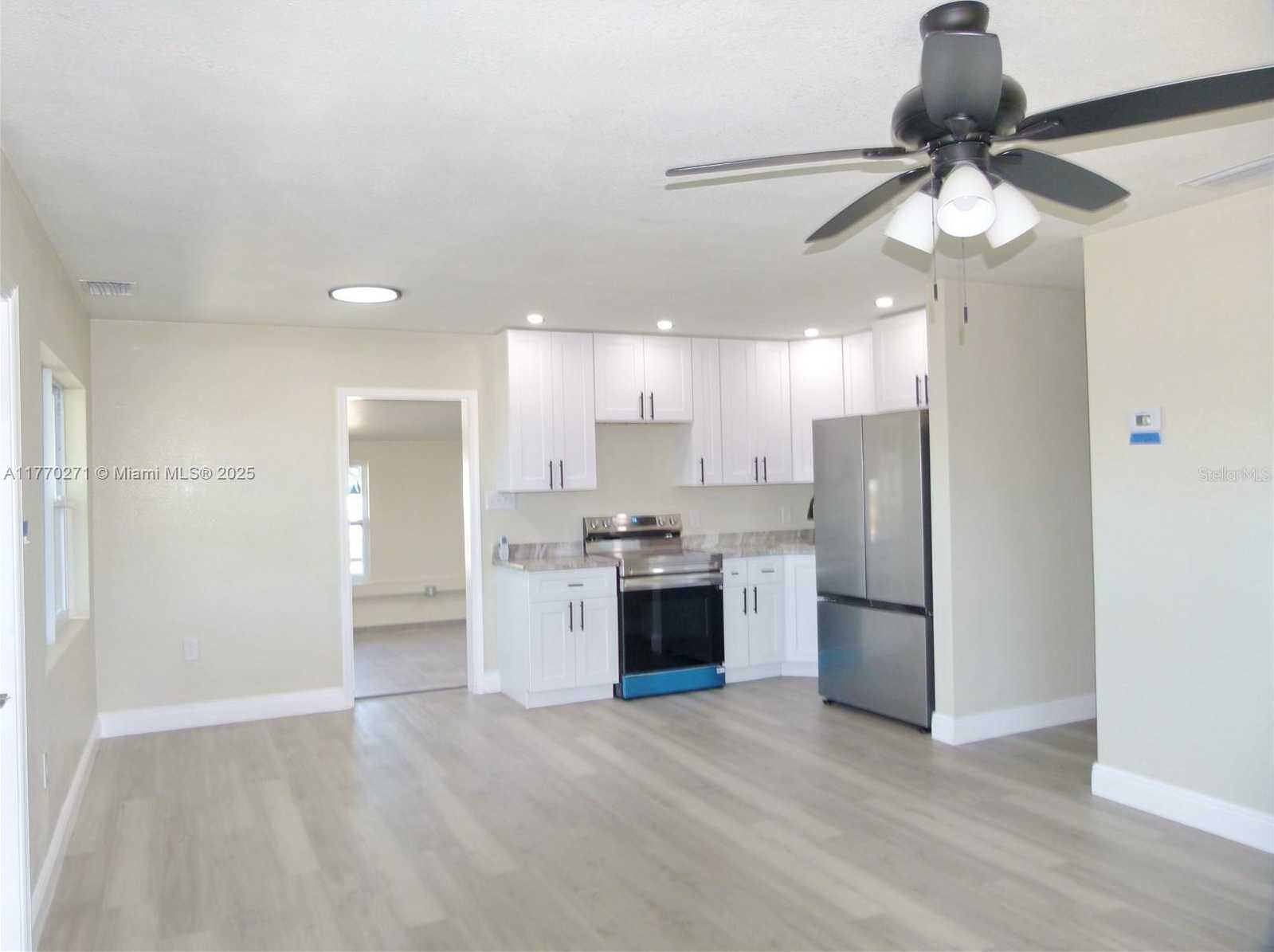 Small Image of 2203 SOUTH EAST 8TH AVENUE, Okeechobee Number 10