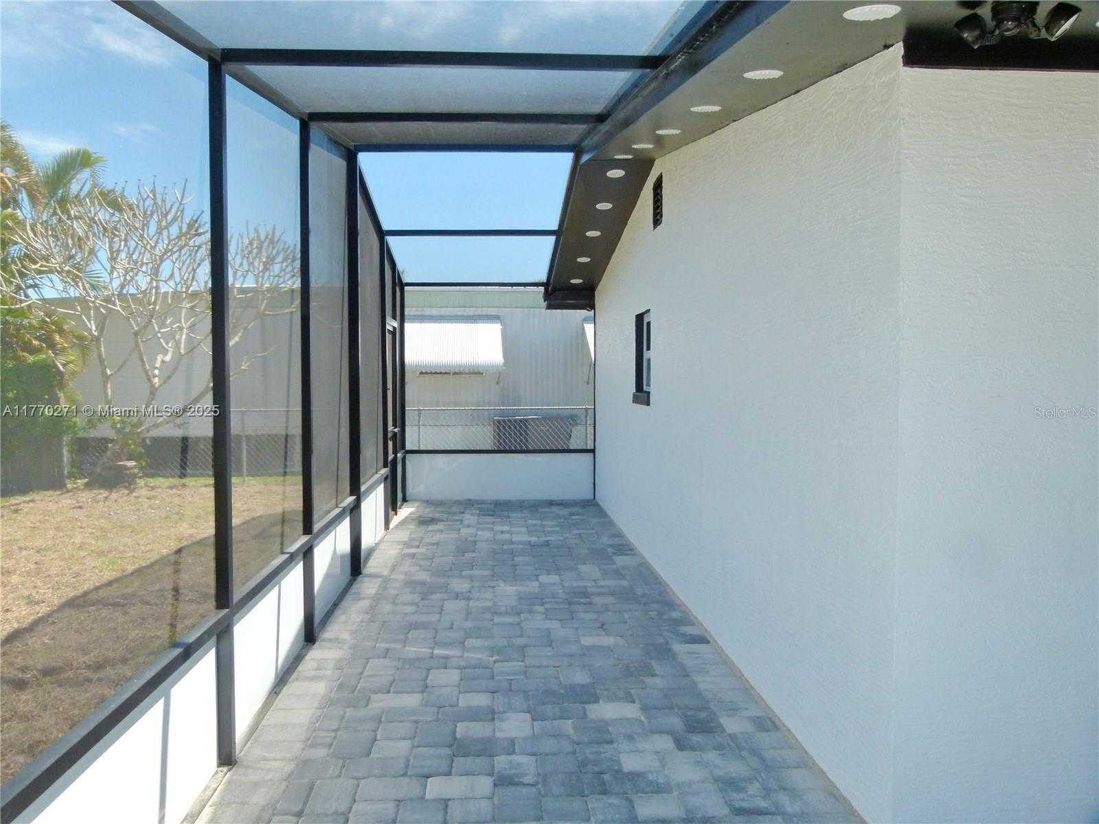 Small Image of 2203 SOUTH EAST 8TH AVENUE, Okeechobee Number 40
