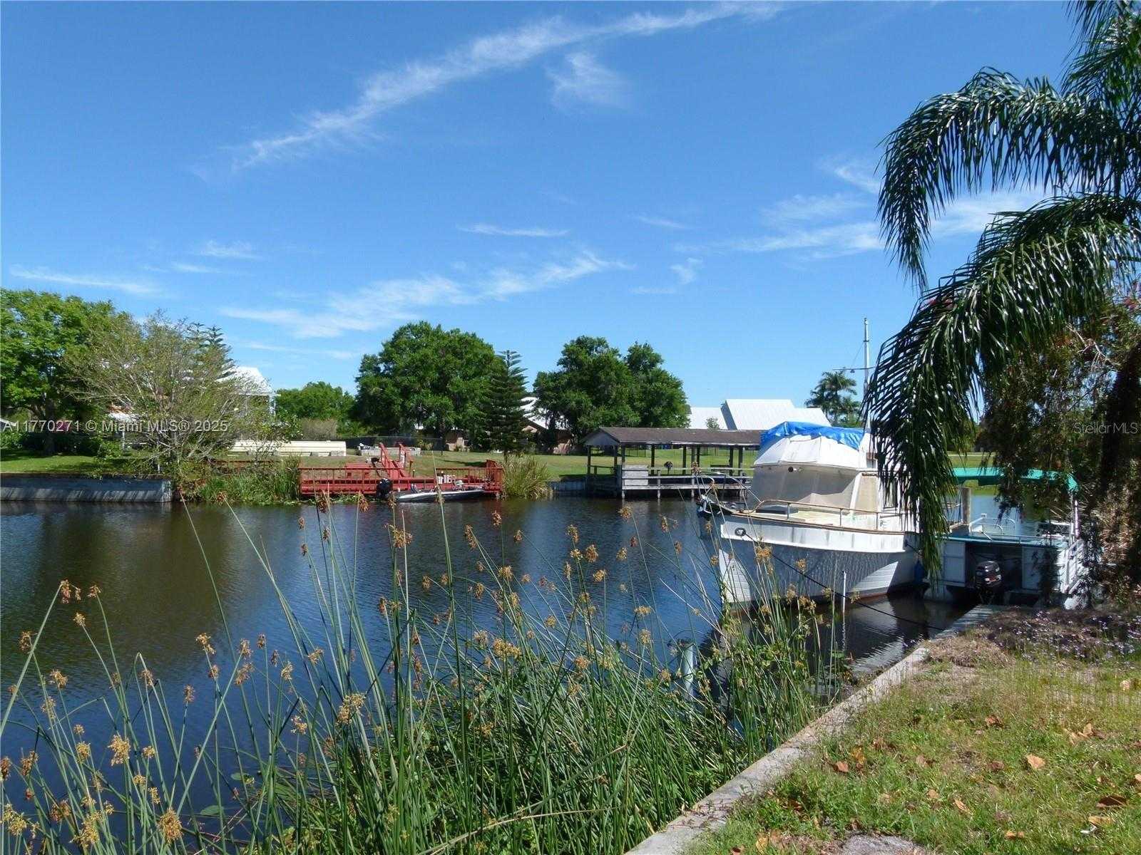 Small Image of 2203 SOUTH EAST 8TH AVENUE, Okeechobee Number 43