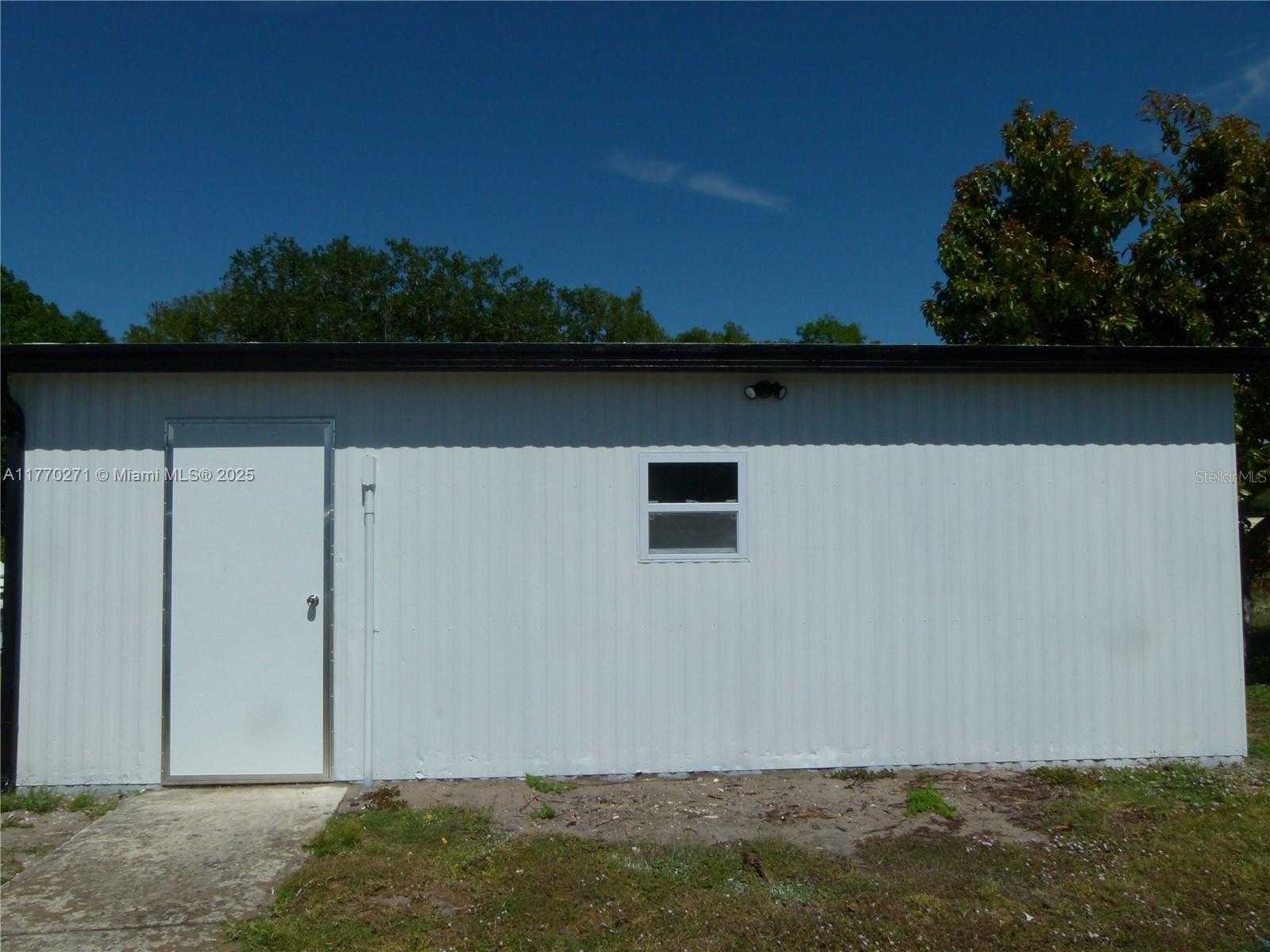 Small Image of 2203 SOUTH EAST 8TH AVENUE, Okeechobee Number 47