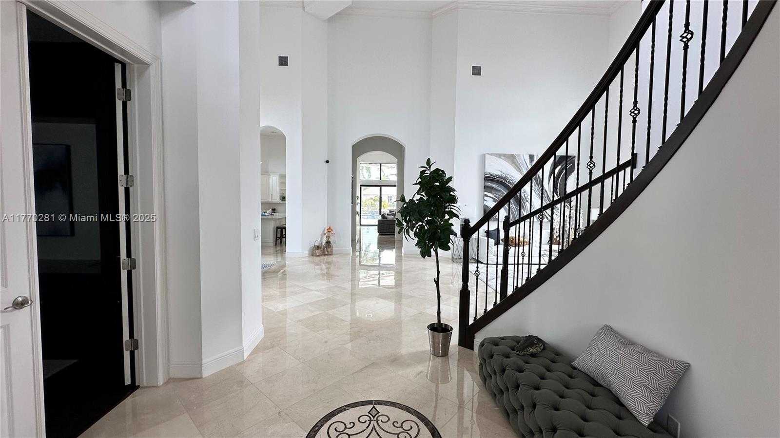 Small Image of 10230 SWEET BAY CT, Parkland Number 10
