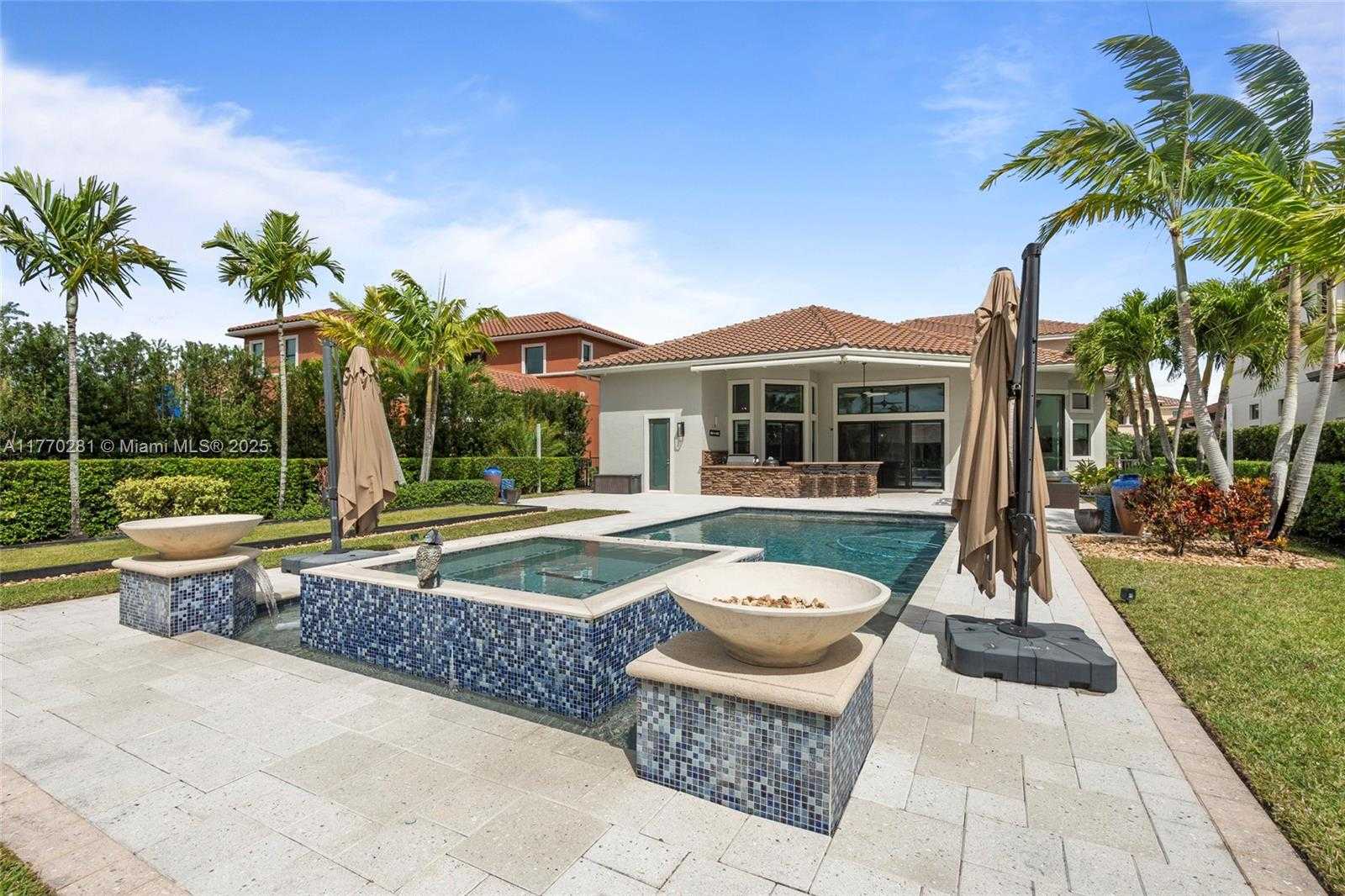 Small Image of 10230 SWEET BAY CT, Parkland Number 62