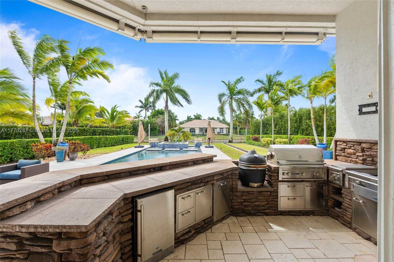 Small Image of 10230 SWEET BAY CT, Parkland Number 66