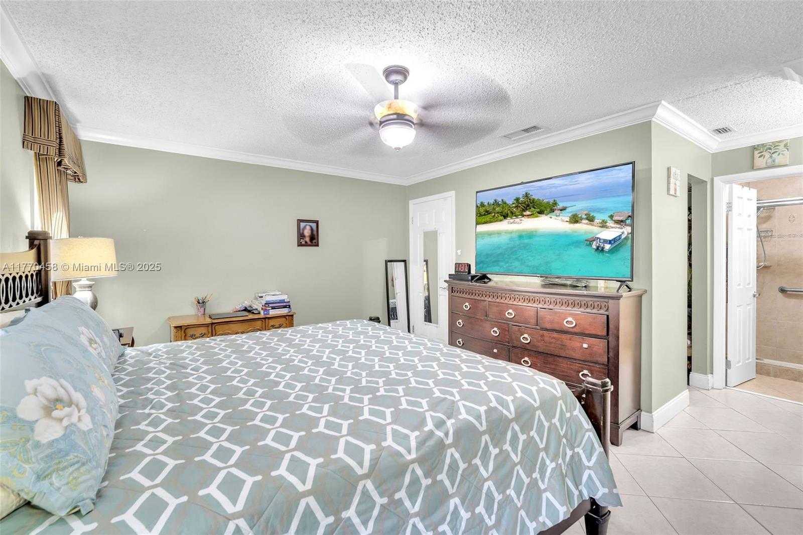 Small Image of 2343 SOUTH WEST 15TH PL, Deerfield Beach Number 17