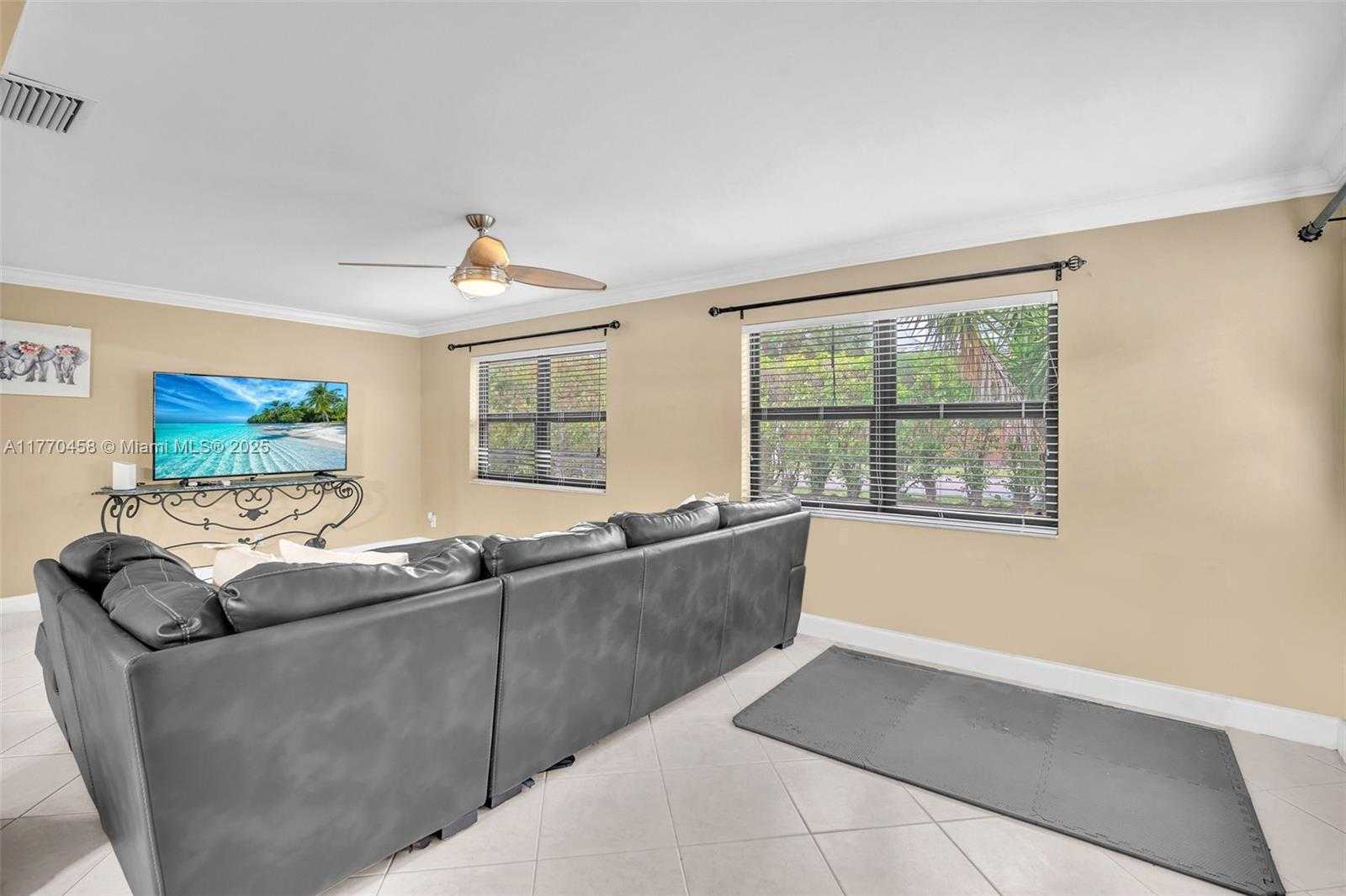 Small Image of 2343 SOUTH WEST 15TH PL, Deerfield Beach Number 23