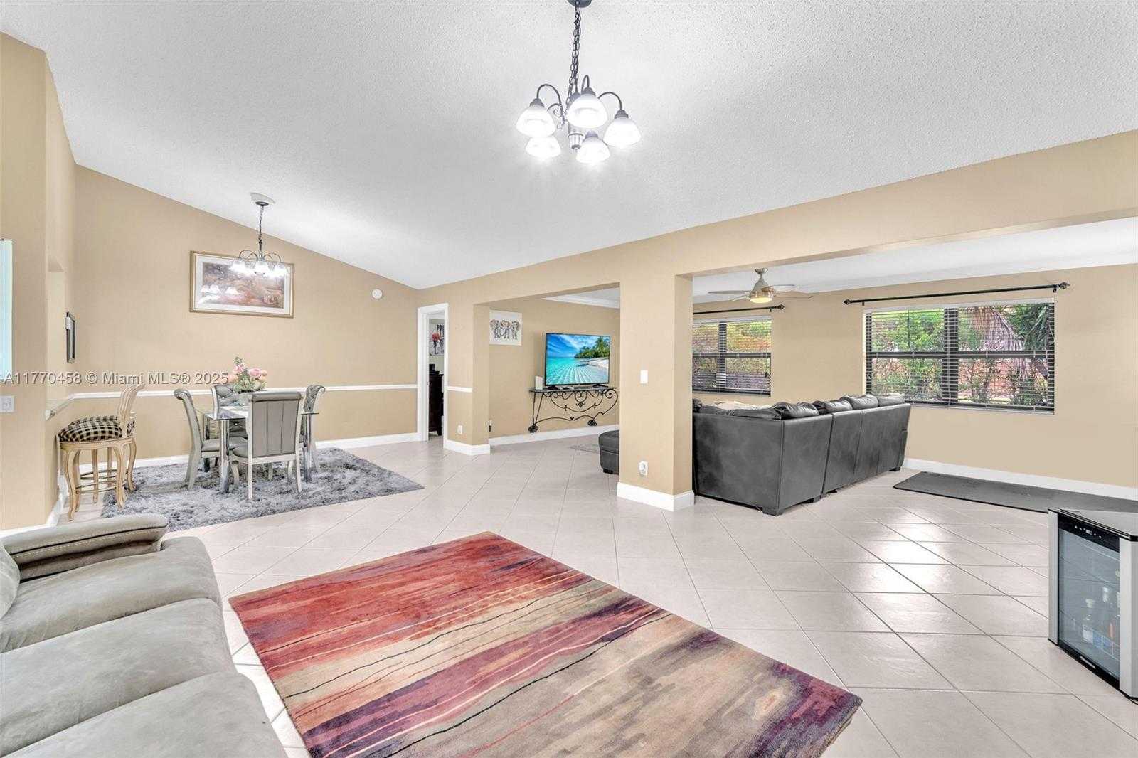 Small Image of 2343 SOUTH WEST 15TH PL, Deerfield Beach Number 25