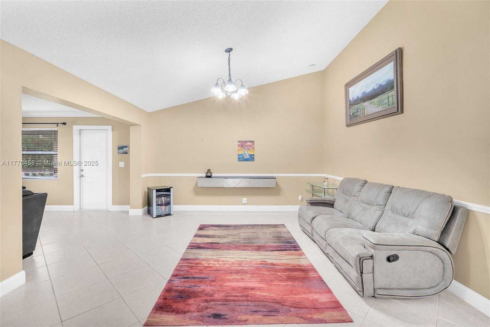 Small Image of 2343 SOUTH WEST 15TH PL, Deerfield Beach Number 26