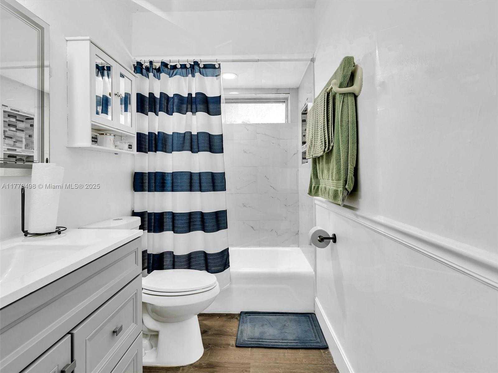Small Image of 5404 BAYBERRY LN, Tamarac Number 28
