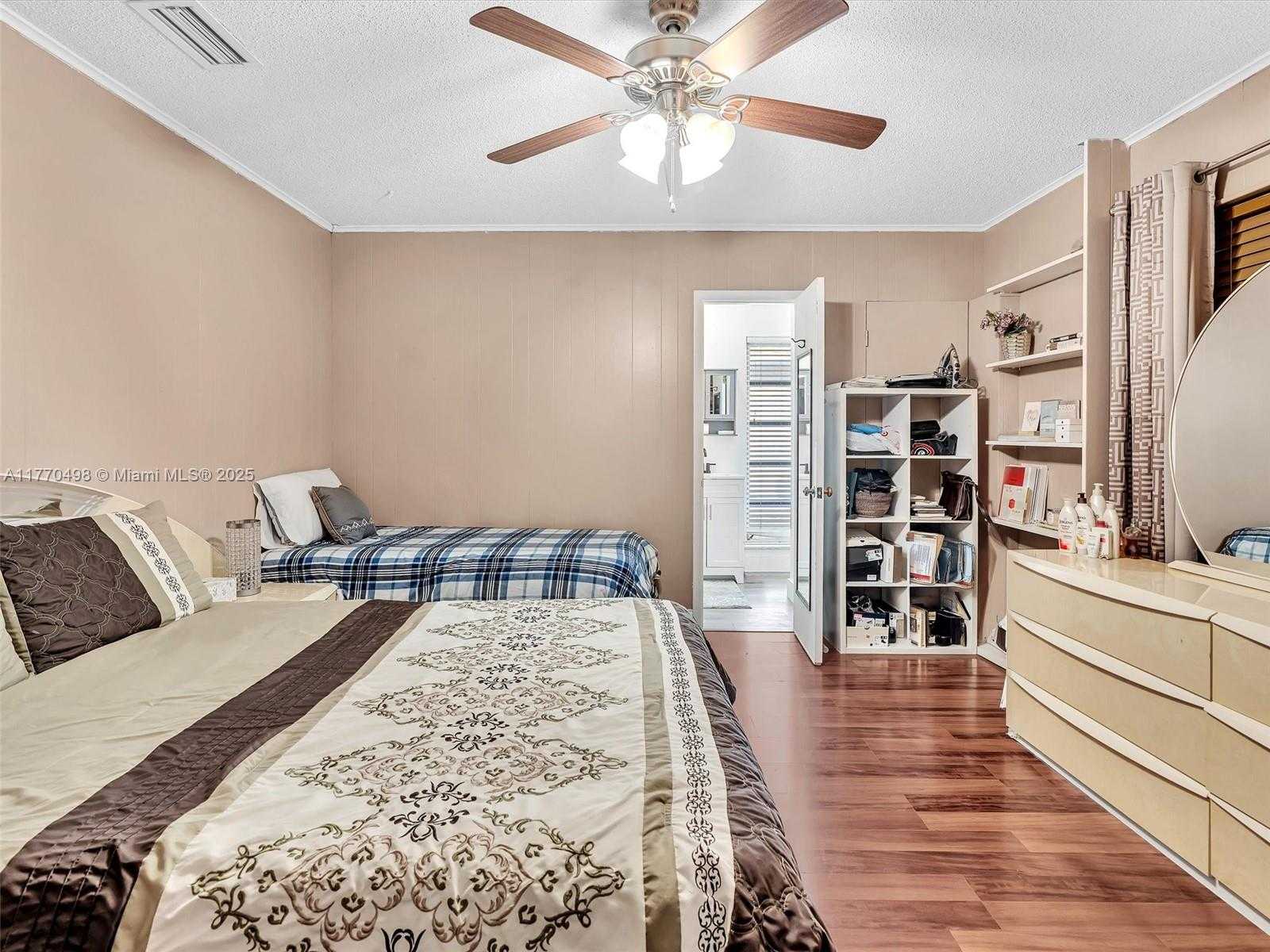 Small Image of 5404 BAYBERRY LN, Tamarac Number 29