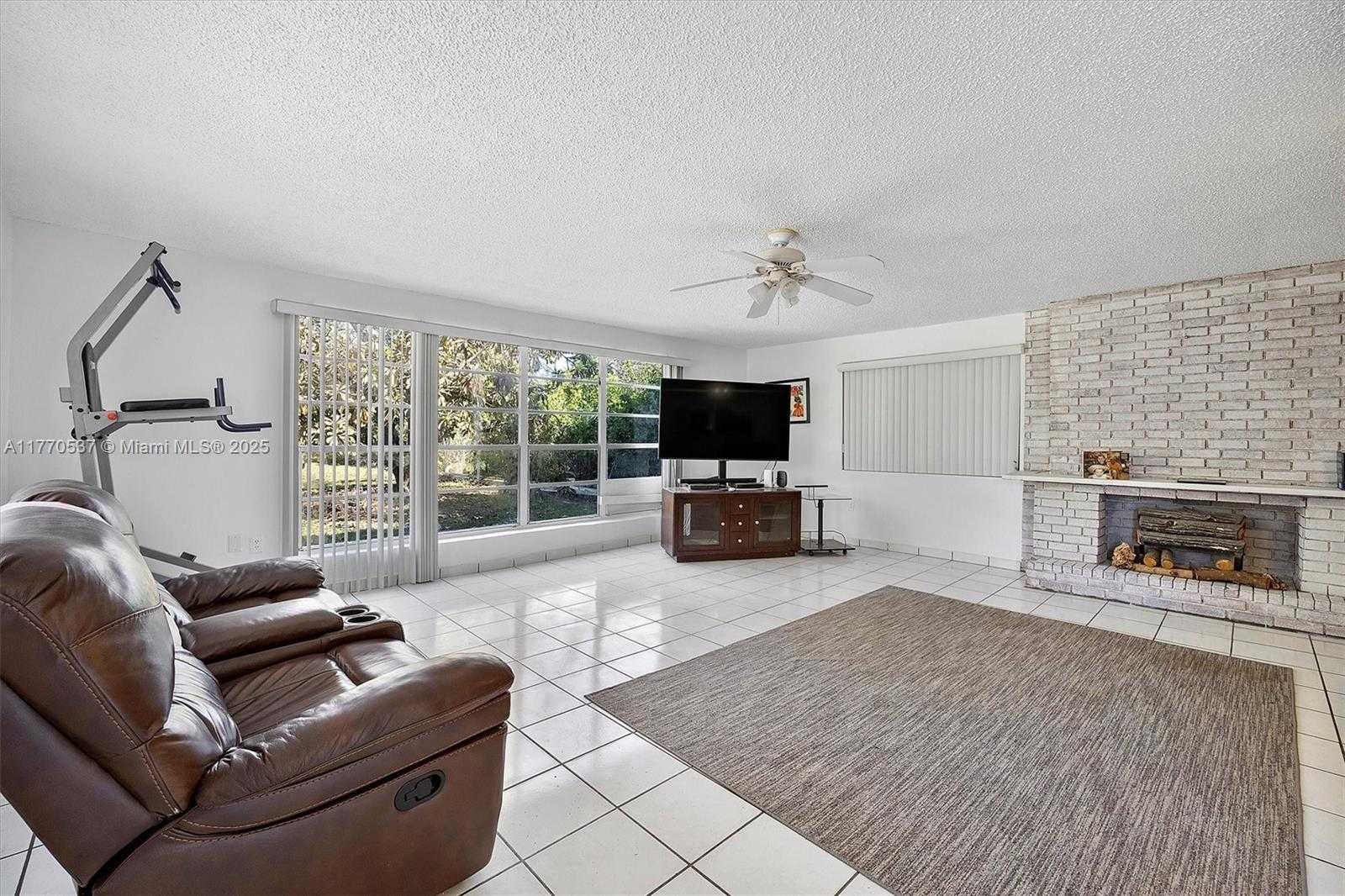 Small Image of 25600 SOUTH WEST 197TH AVE, Homestead Number 11