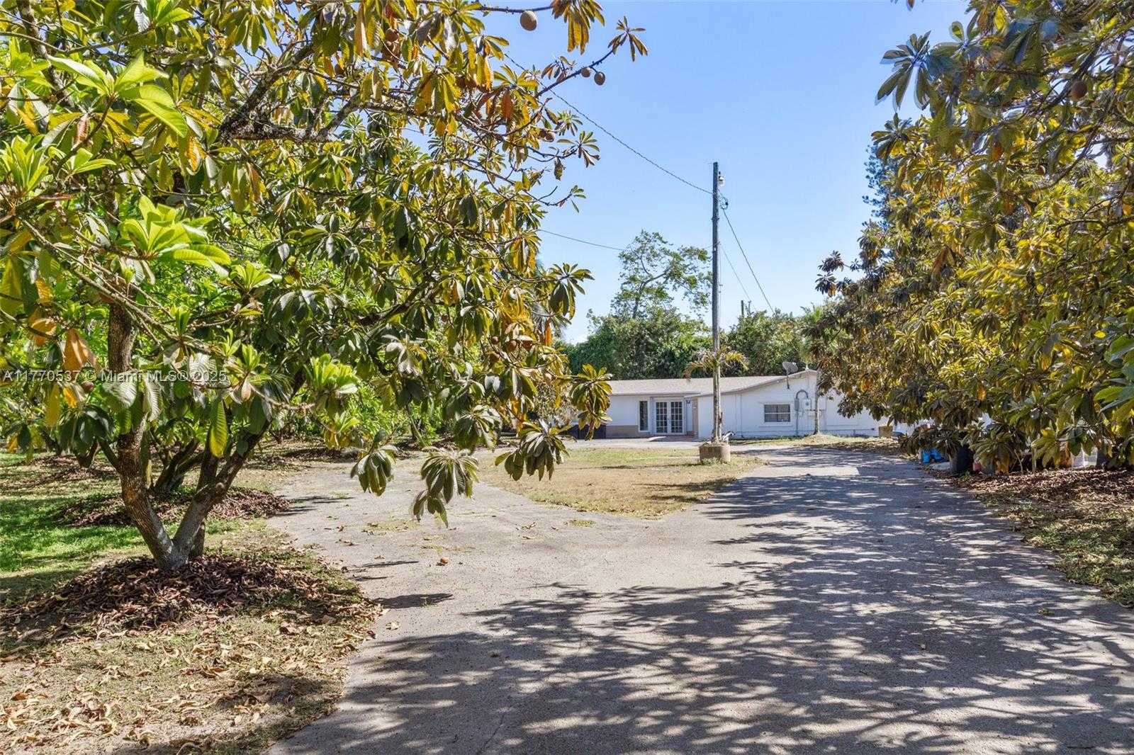 Small Image of 25600 SOUTH WEST 197TH AVE, Homestead Number 4