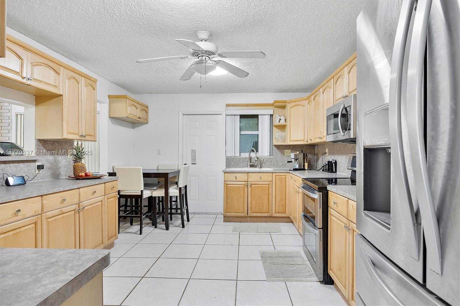 Small Image of 25600 SOUTH WEST 197TH AVE, Homestead Number 8