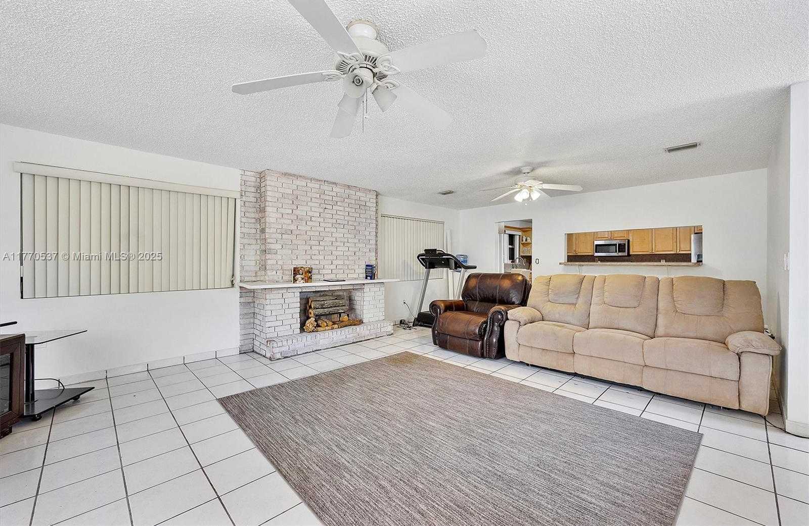 Small Image of 25600 SOUTH WEST 197TH AVE, Homestead Number 9