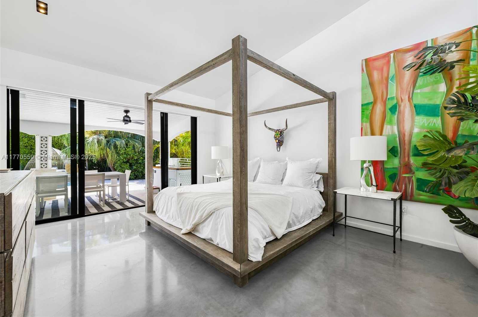 Small Image of 7805 NOREMAC AVE, Miami Beach Number 17