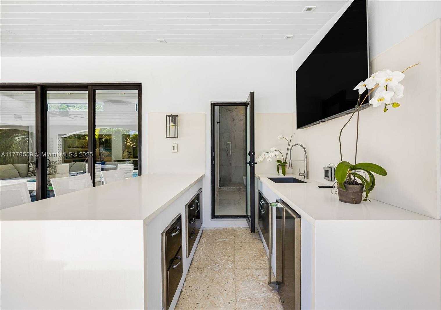 Small Image of 7805 NOREMAC AVE, Miami Beach Number 33