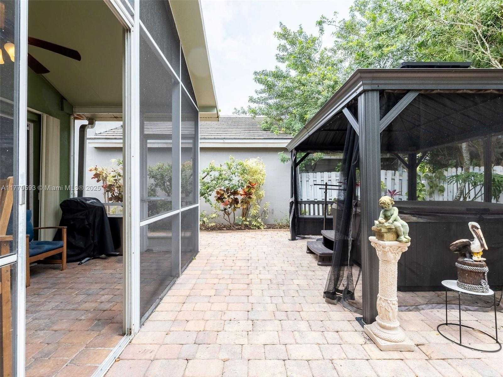 Small Image of 5476 NORTH WEST 56TH DR, Coconut Creek Number 11
