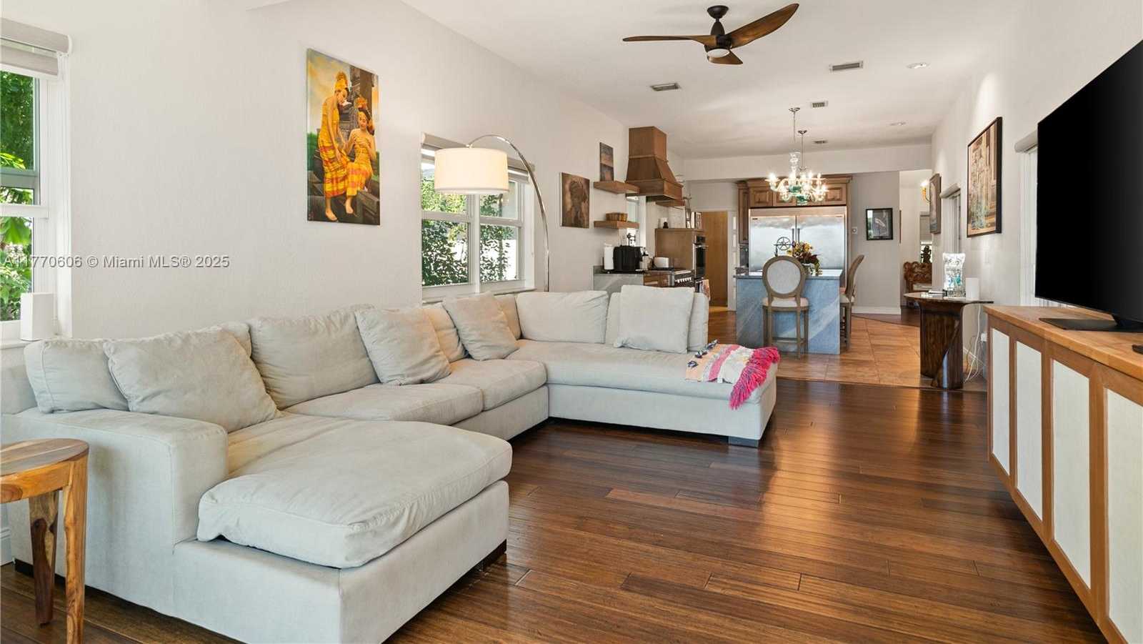 Small Image of 120 COCO PLUM RD S, Key Largo Number 10