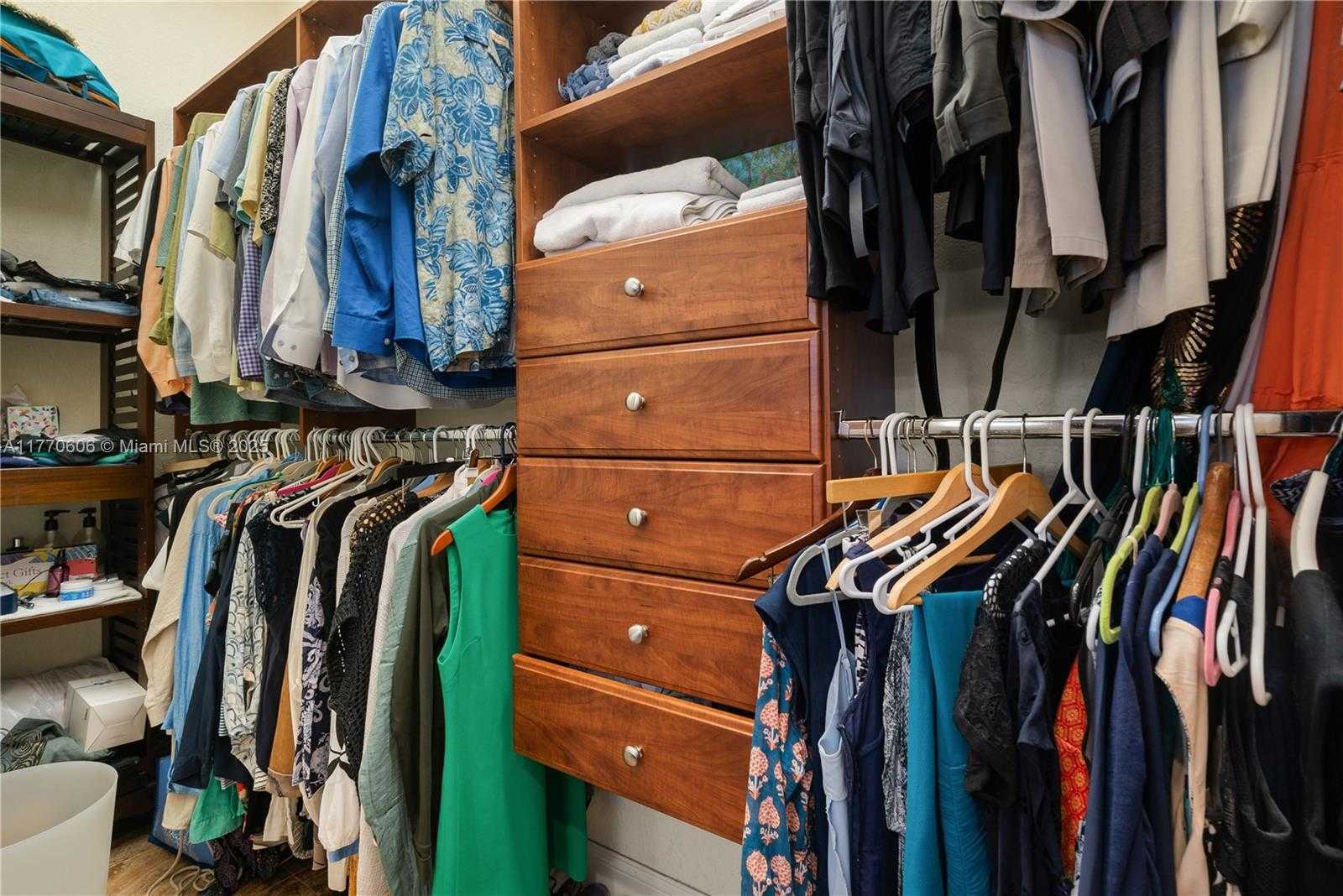 Small Image of 120 COCO PLUM RD S, Key Largo Number 21