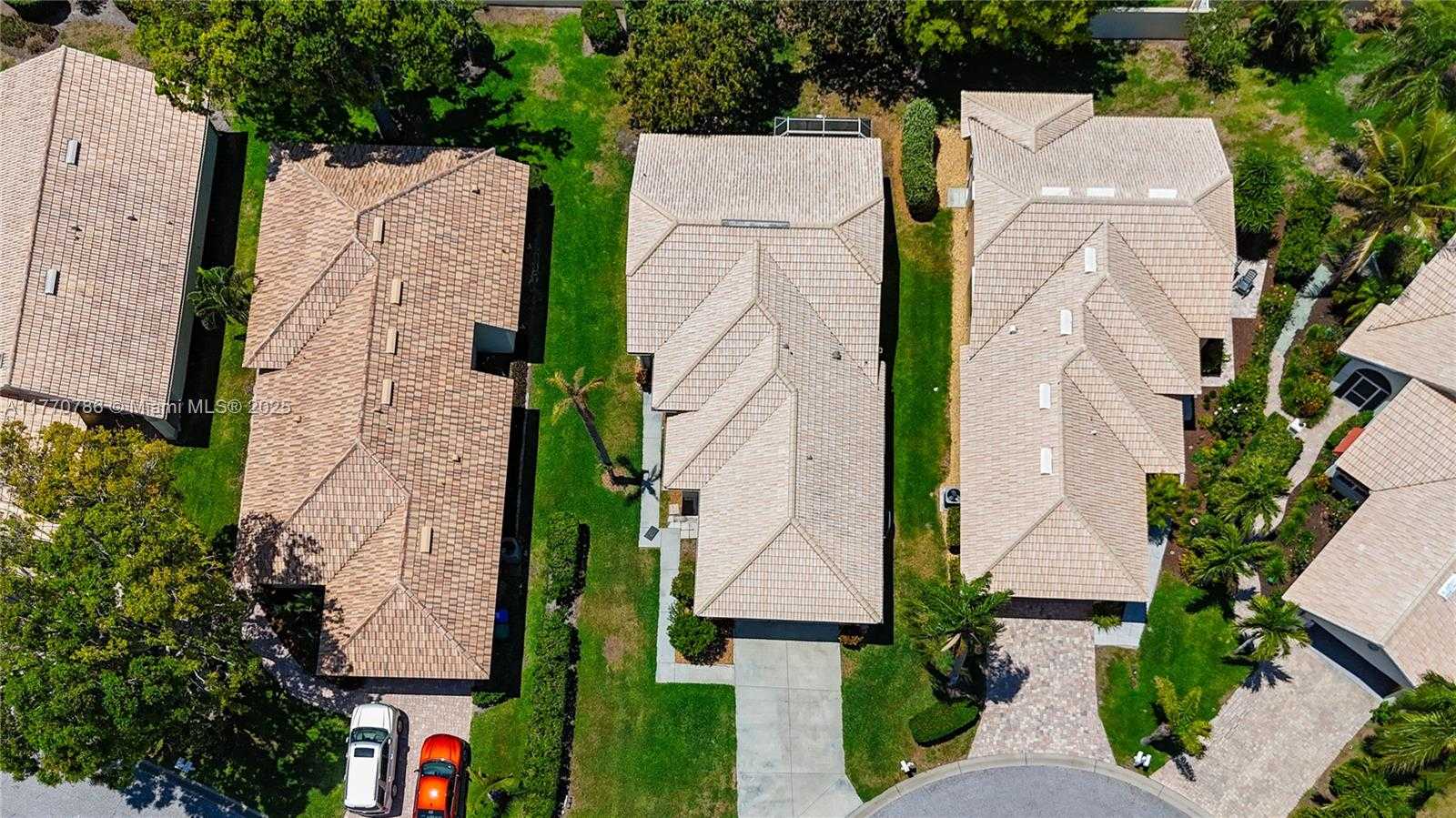 Small Image of 4738 DUNDEE DR, Bradenton Number 5