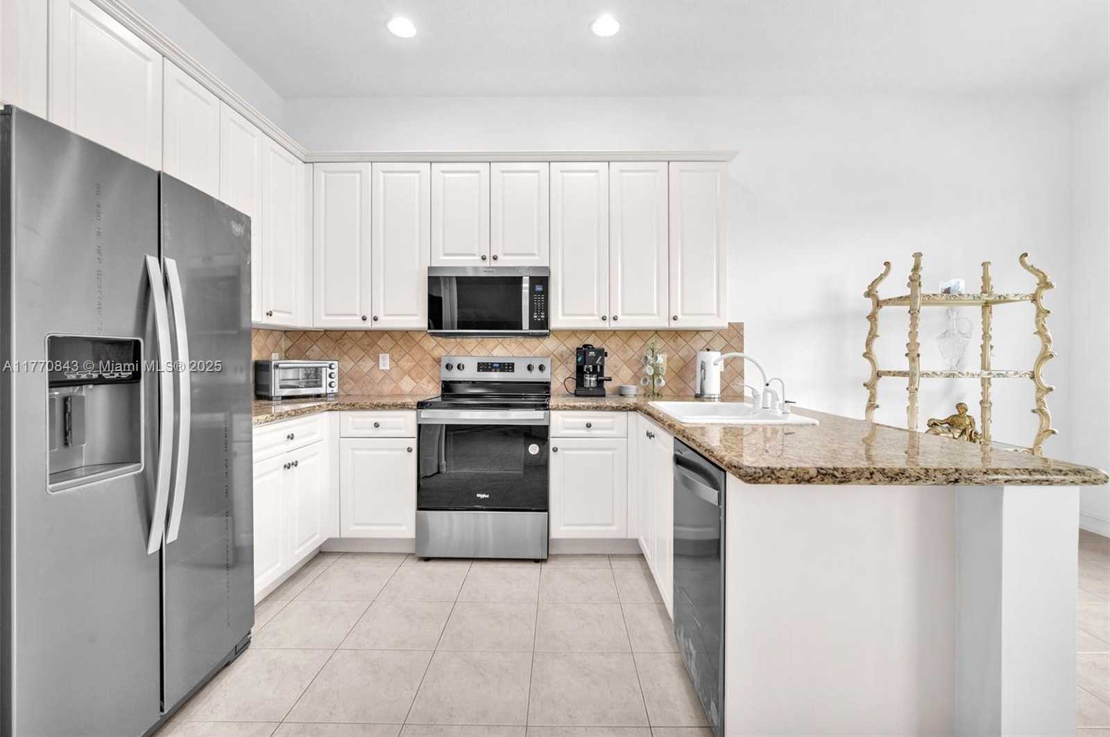 Small Image of 6843 MONTROSE WAY, Boynton Beach Number 19
