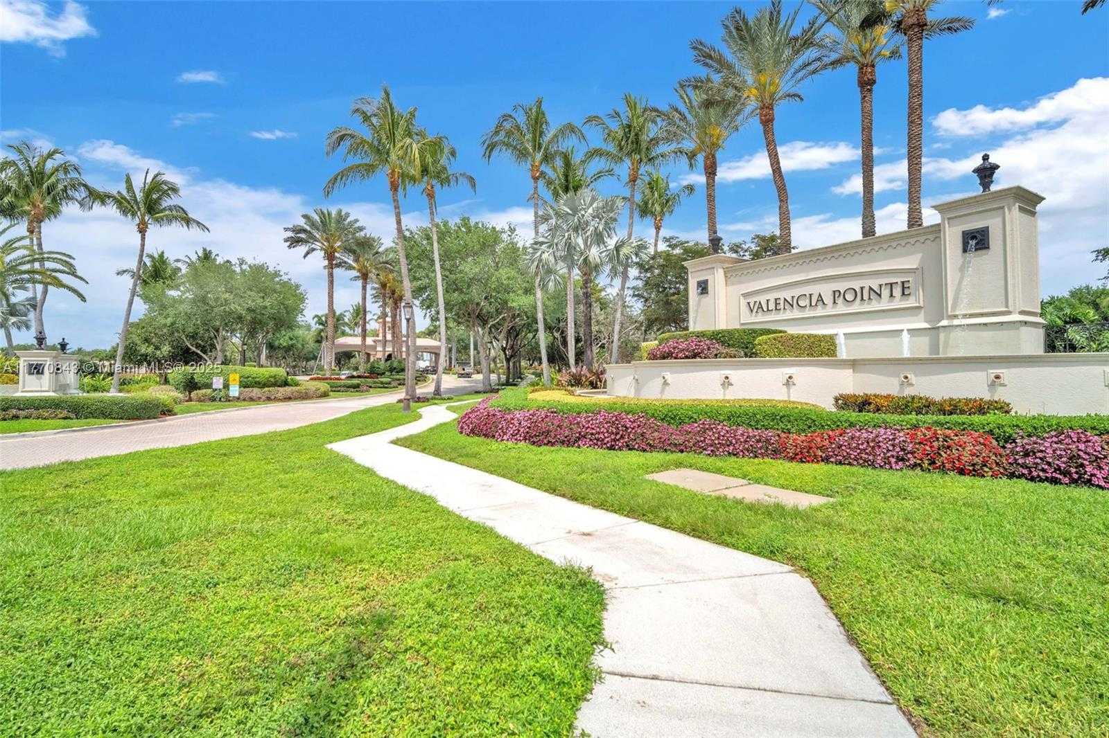 Small Image of 6843 MONTROSE WAY, Boynton Beach Number 35