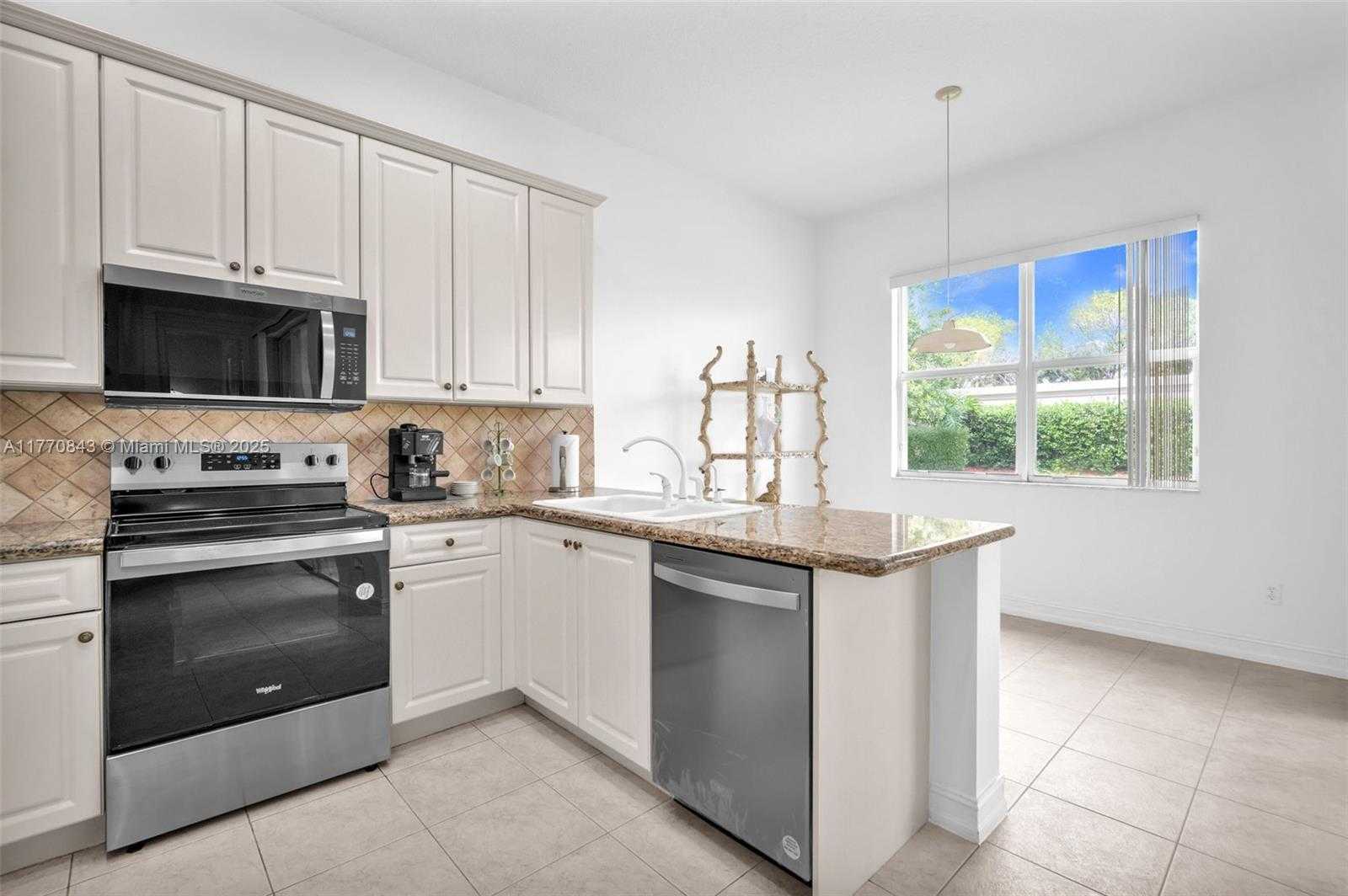 Small Image of 6843 MONTROSE WAY, Boynton Beach Number 8