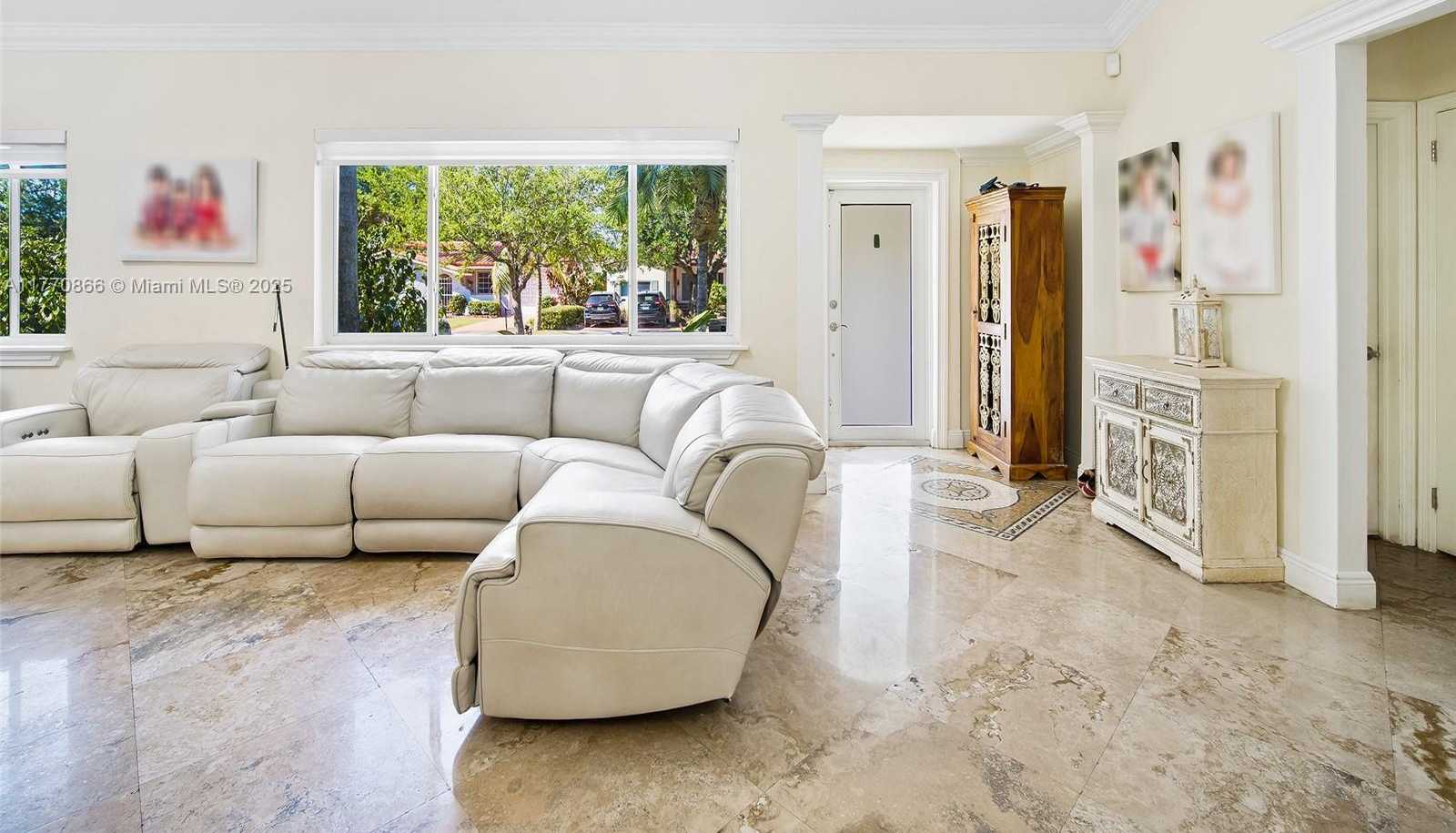 Small Image of 330 VISCAYA AVE, Coral Gables Number 9
