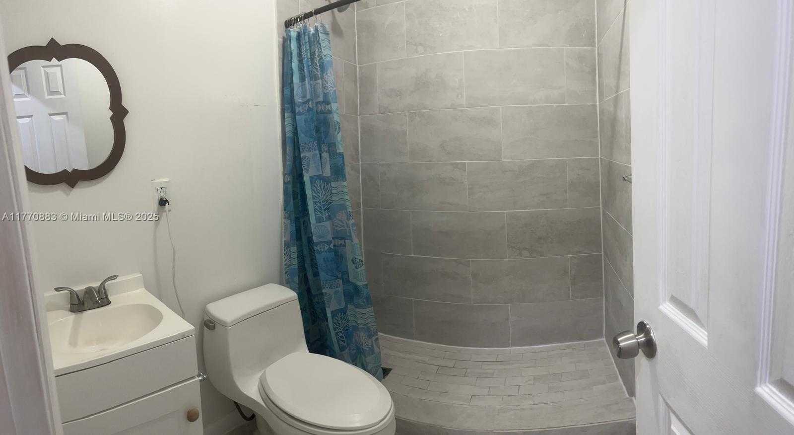 Small Image of 7909 SHALIMAR ST, Miramar Number 16