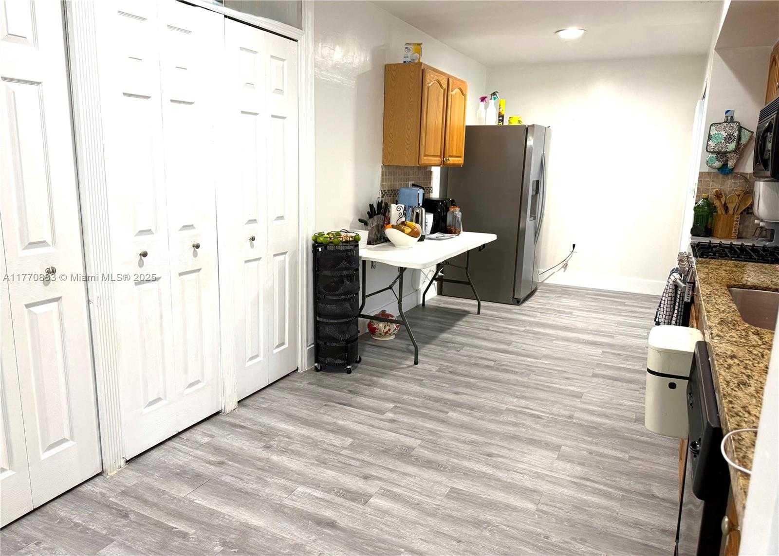 Small Image of 7909 SHALIMAR ST, Miramar Number 8