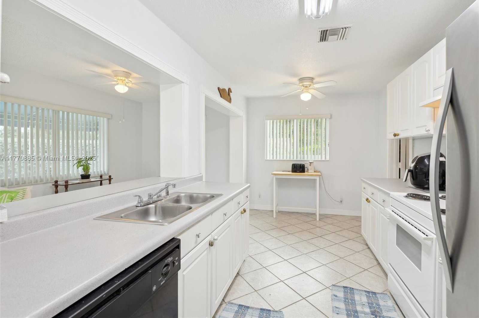 Small Image of 4499 NORTH WEST 18TH AVE, Oakland Park Number 22