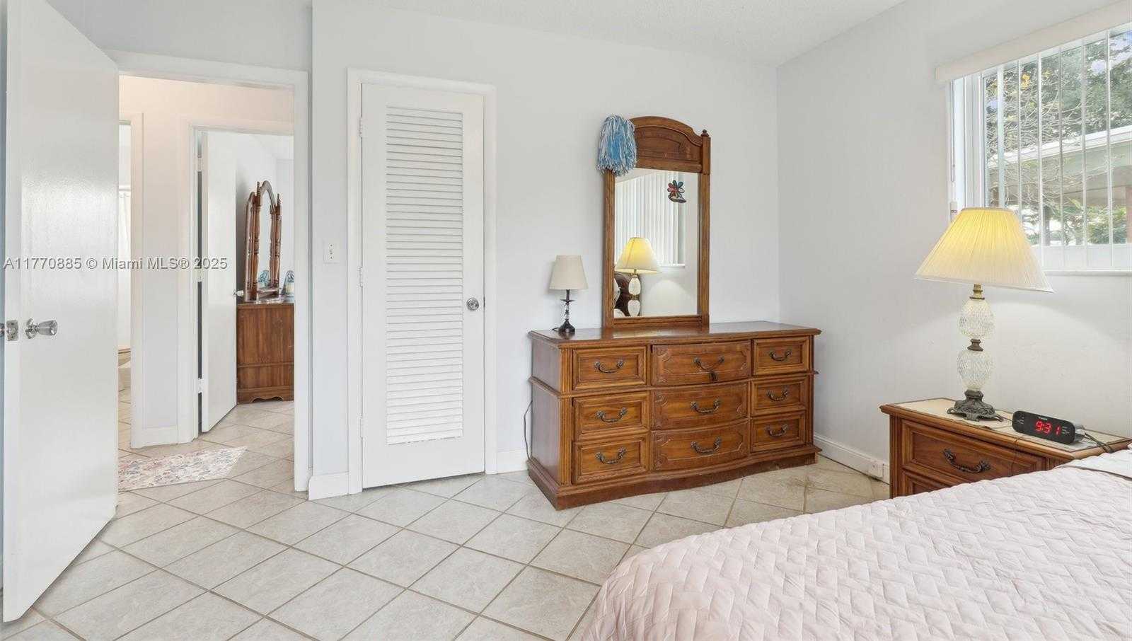 Small Image of 4499 NORTH WEST 18TH AVE, Oakland Park Number 33