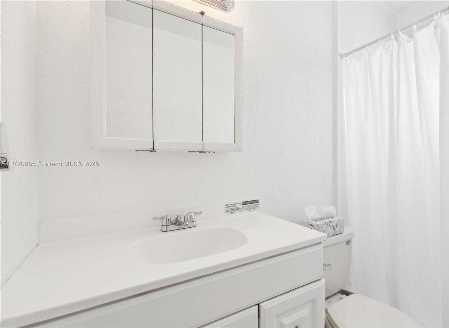 Small Image of 4499 NORTH WEST 18TH AVE, Oakland Park Number 35