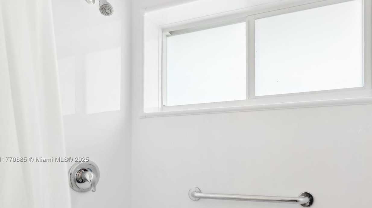 Small Image of 4499 NORTH WEST 18TH AVE, Oakland Park Number 36