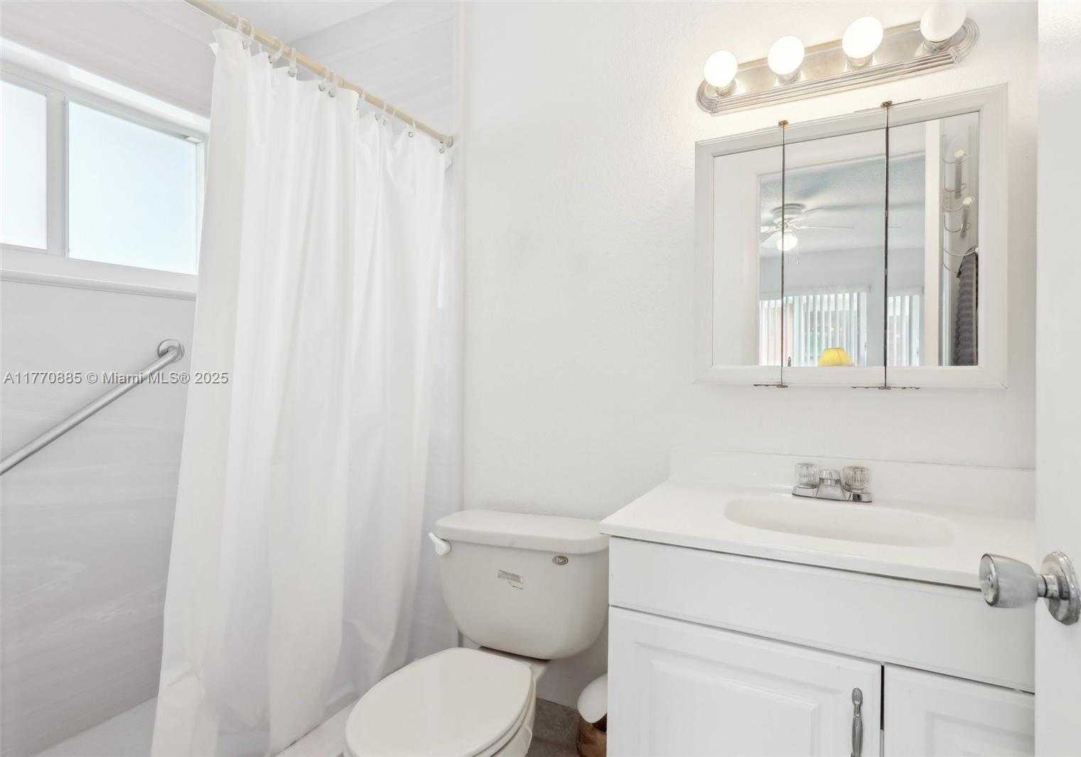 Small Image of 4499 NORTH WEST 18TH AVE, Oakland Park Number 40