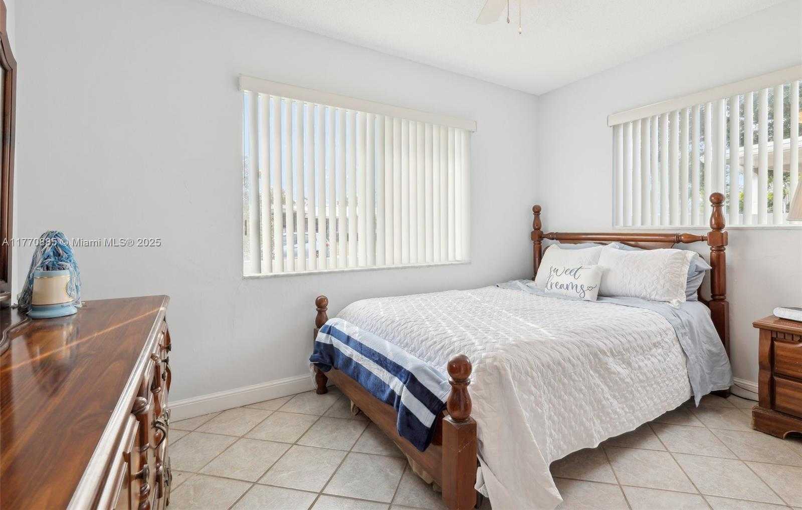 Small Image of 4499 NORTH WEST 18TH AVE, Oakland Park Number 43