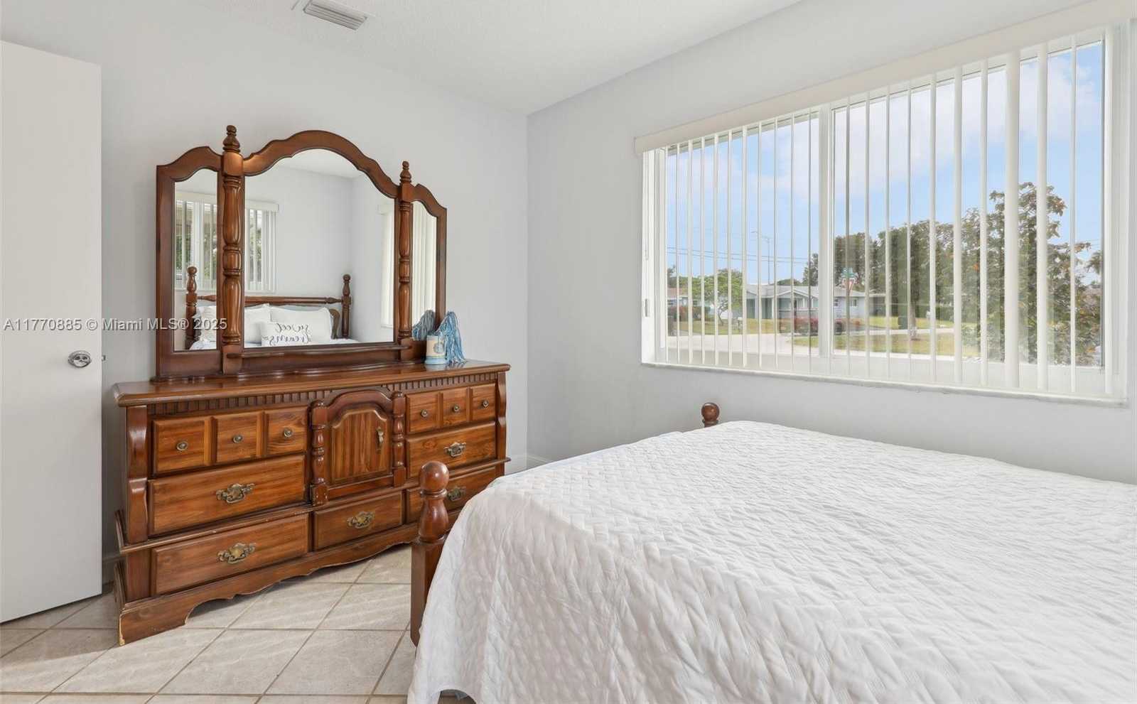Small Image of 4499 NORTH WEST 18TH AVE, Oakland Park Number 45