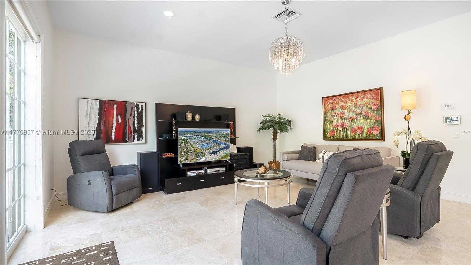 Small Image of 1307 SOUTH WEST 23RD CT, Fort Lauderdale Number 16