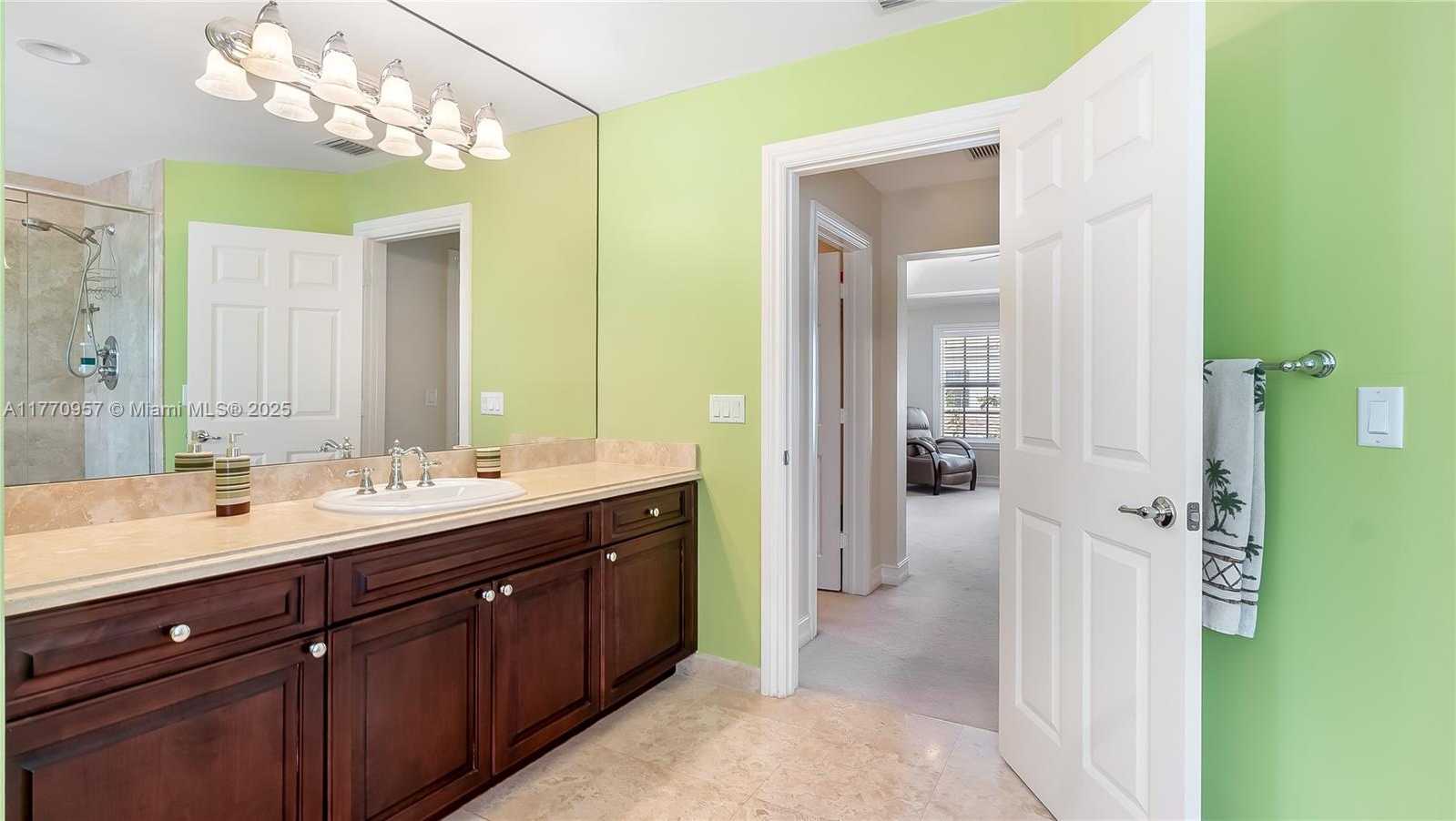Small Image of 1307 SOUTH WEST 23RD CT, Fort Lauderdale Number 41